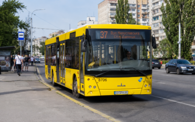 Автобус №37 у Києві: від Святошина до масиву Західний