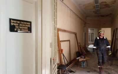 У Харківському музеї мистецтв оновили інформацію про збитки картин після російського обстрілу