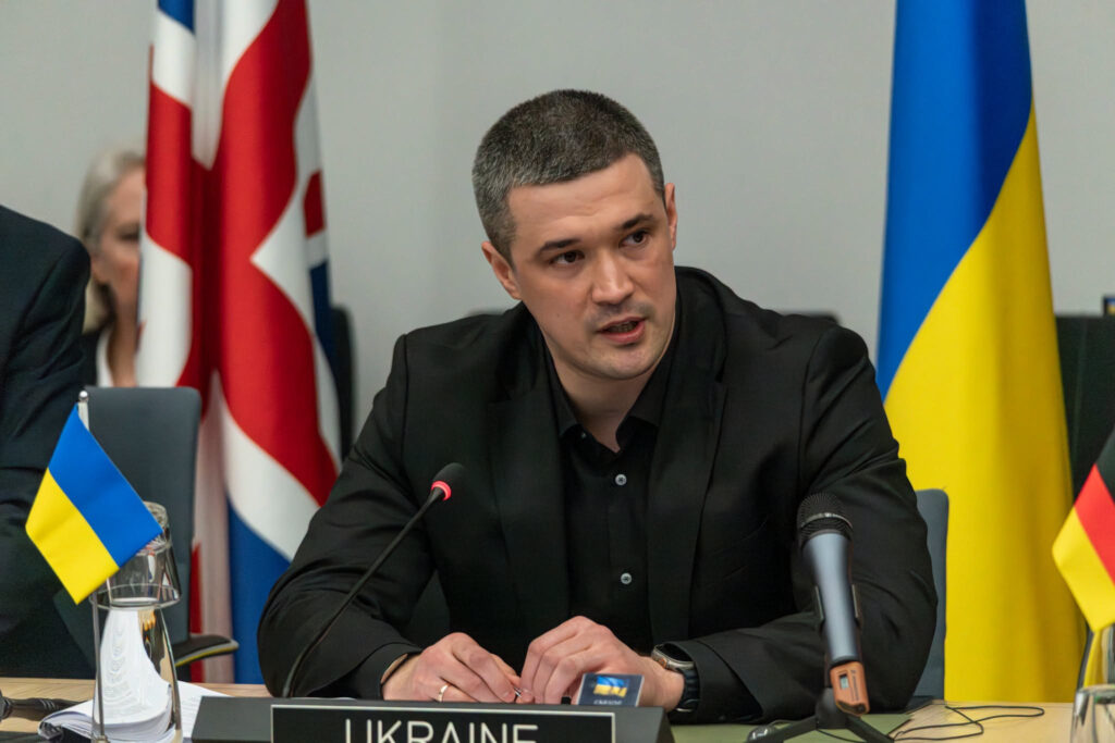 У соцмережах поширюють заклики до акцій протесту в кількох містах через відставку Федорова