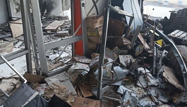 В Києві внаслідок російського нападу знищено офіс видавництва «Мамине сонечко»