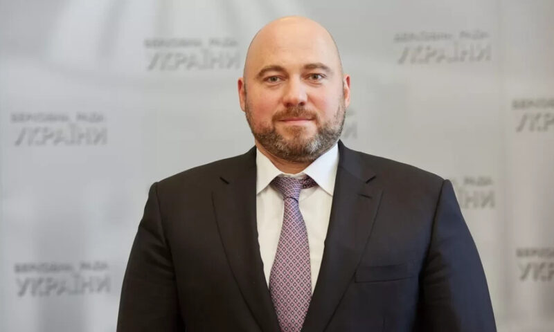 Депутату Вадиму Столару повідомили про підозру за п’ятьма кримінальними статтями, — Bihus.Info