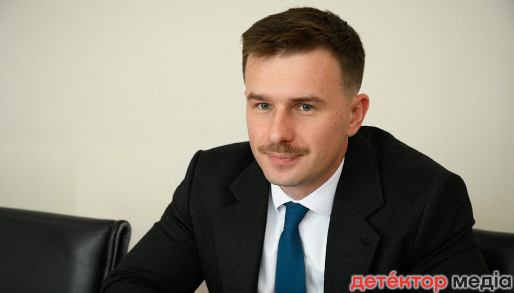 Іван Вербицький: «На липень евакуйовано 728 тисяч музейних експонатів»