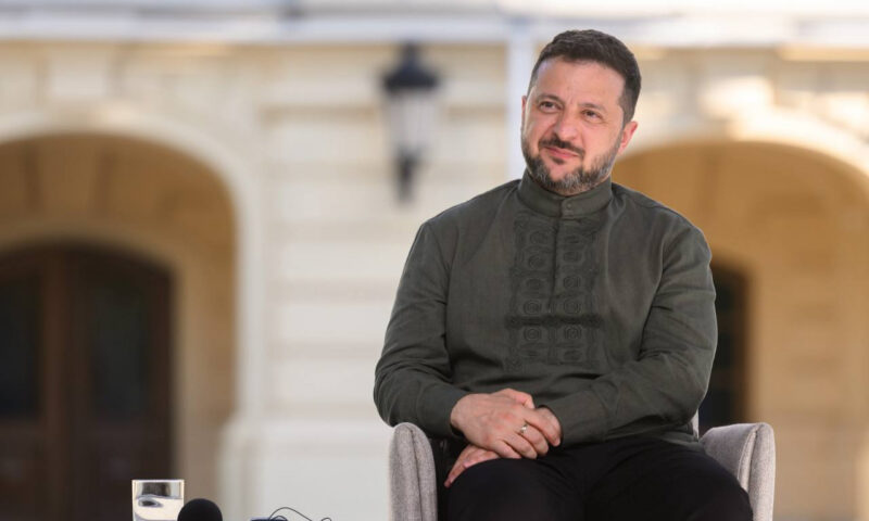 Наталія Лигачова, Вадим Карпʼяк та Дмитро Хилюк: з нагоди Дня Незалежності президент нагородив кількох медіа-фахівців