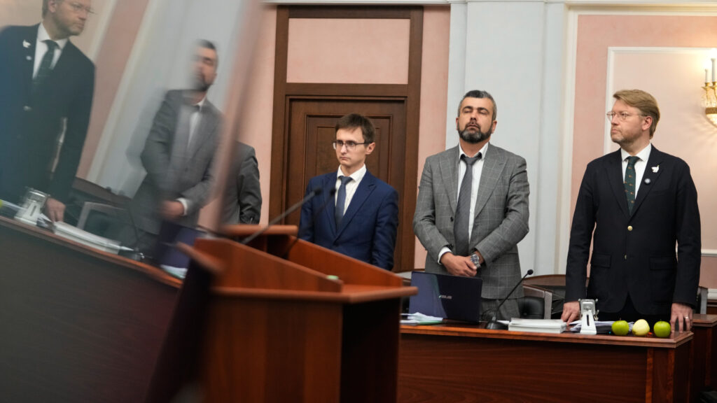 Партія Яблуко, російська антивоєнна організація, виключена з виборів до парламенту