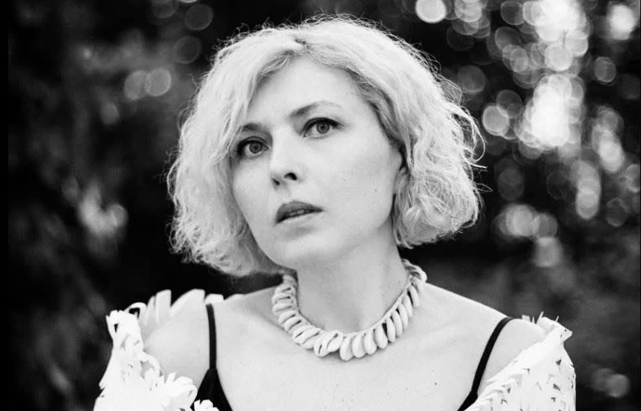 Пішла з життя художниця Дарія Альошкіна, що відновила українське мистецтво витинанки