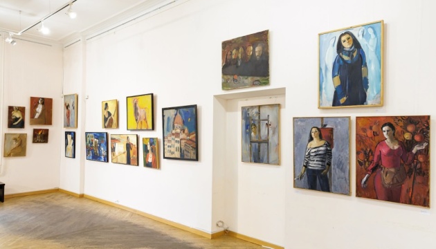 У Києві презентували художню експозицію Єгора Толкунова «Херсон, що не піддається крадіжці»