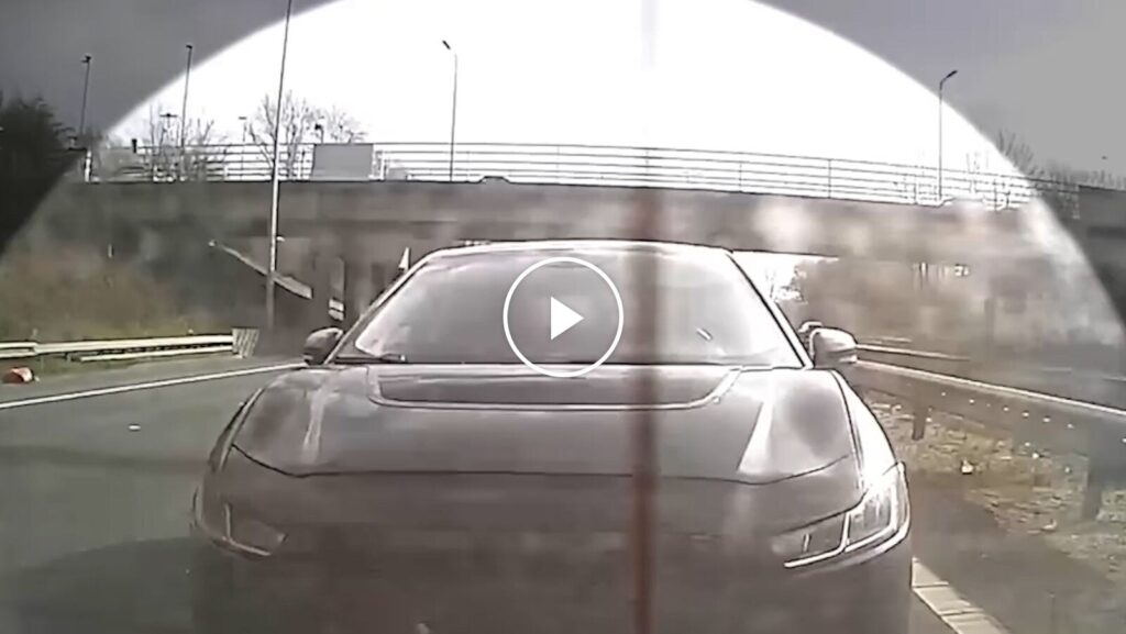 Відео: Суд визнав шахрайством заяву про несправність гальм у Jaguar